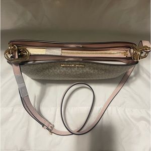 Michael Kors Crossbody